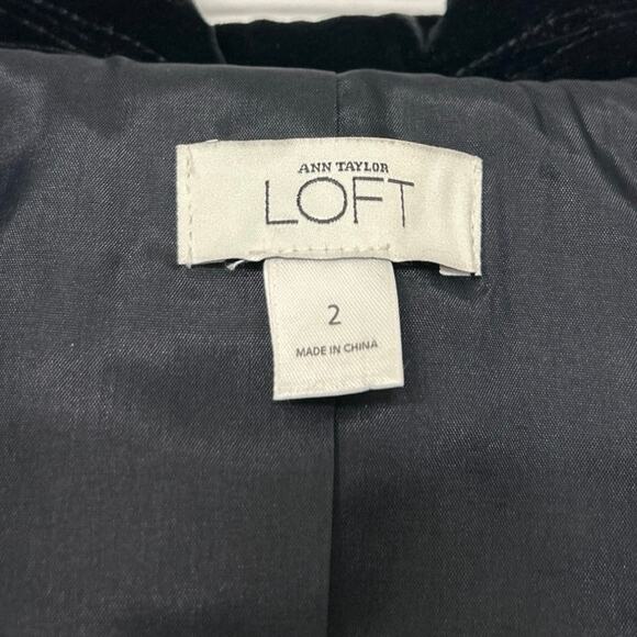 Y2K LOFT Black Velvet Silk Blend Crop Blazer Size 2 Dark Romantic Coquette Indie - Picture 14 of 15